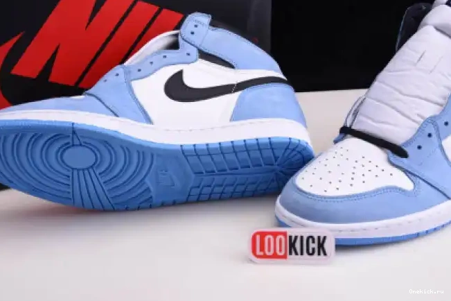 One Kick HIGH BLUE JORDAN RETRO WHITE AIR 1 UNIVERSITY BLACK 555088-134 0609